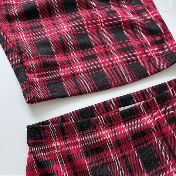 Red buffalo plaid print two piece matching skirt set - Picture 6 of 7